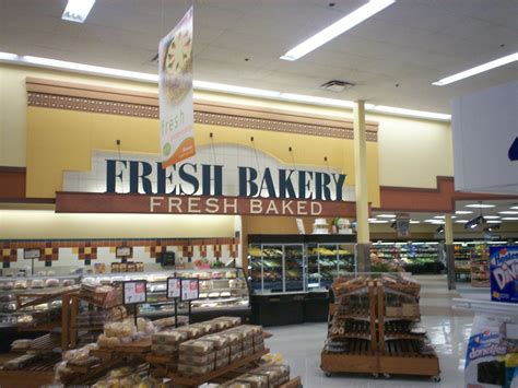 I will definitely be coming back to order cakes for future partiesevents from this Albertsons. . Albertsons bakery